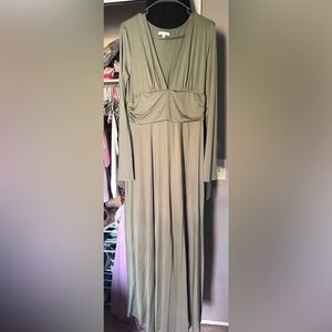 Elegant Long Sleeve Dress in Gray